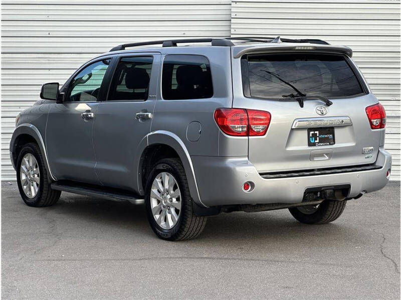 2014 Toyota Sequoia Platinum