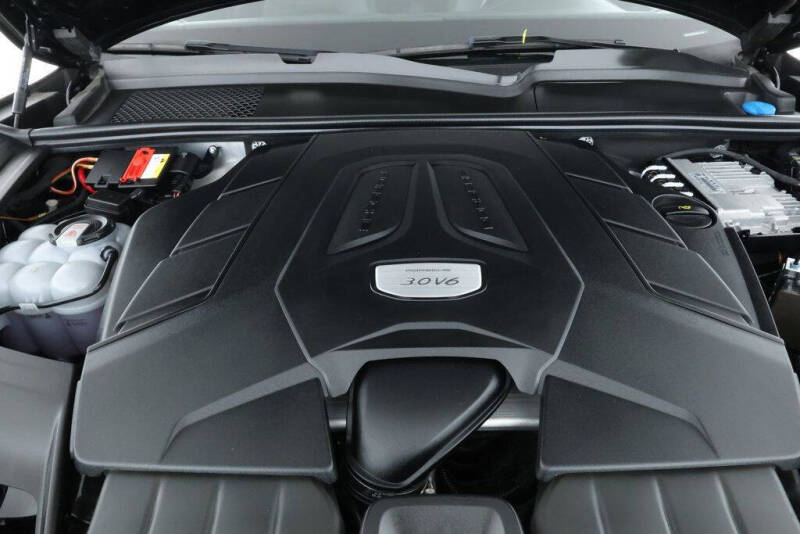 2022 Porsche Cayenne