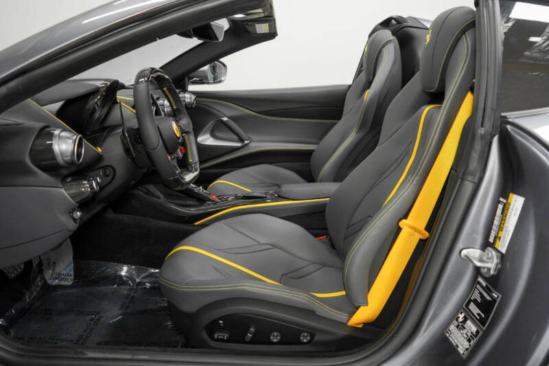 2023 Ferrari 812 GTS