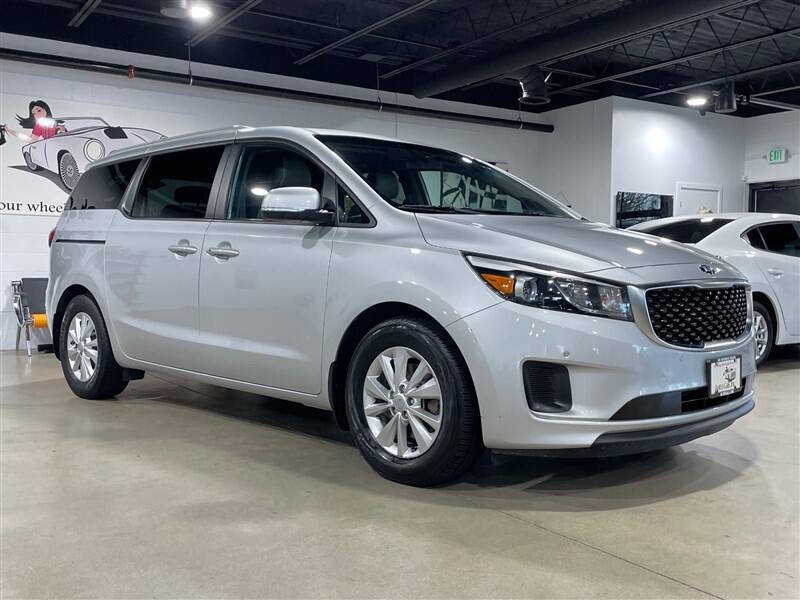 2018 Kia Sedona LX
