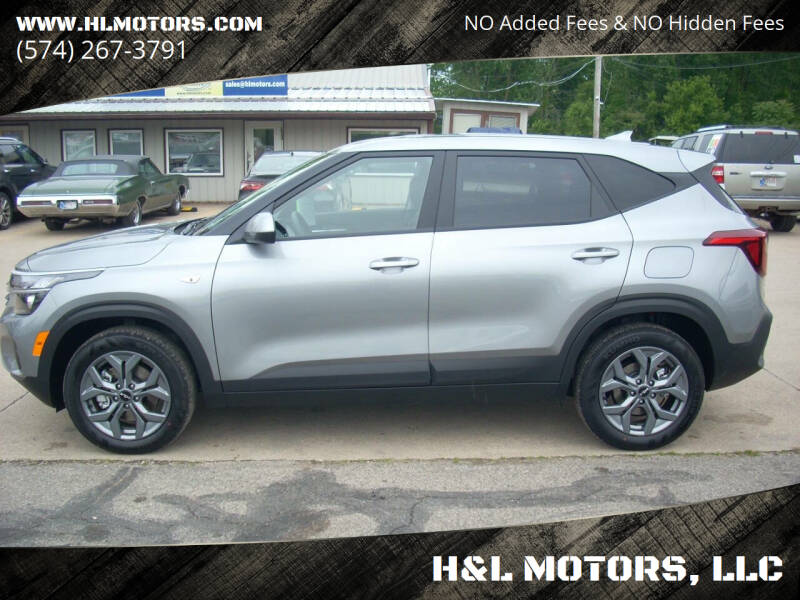 2025 Kia Seltos LX's photo