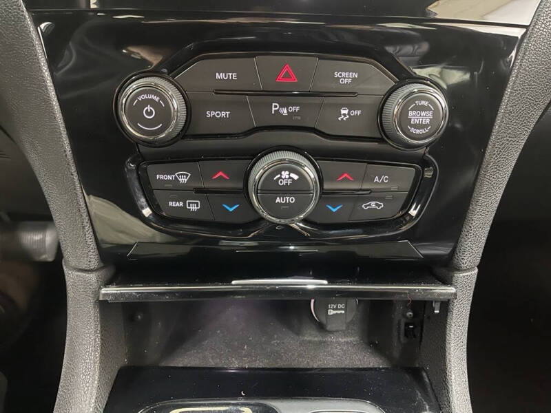 2021 Chrysler 300 S V6