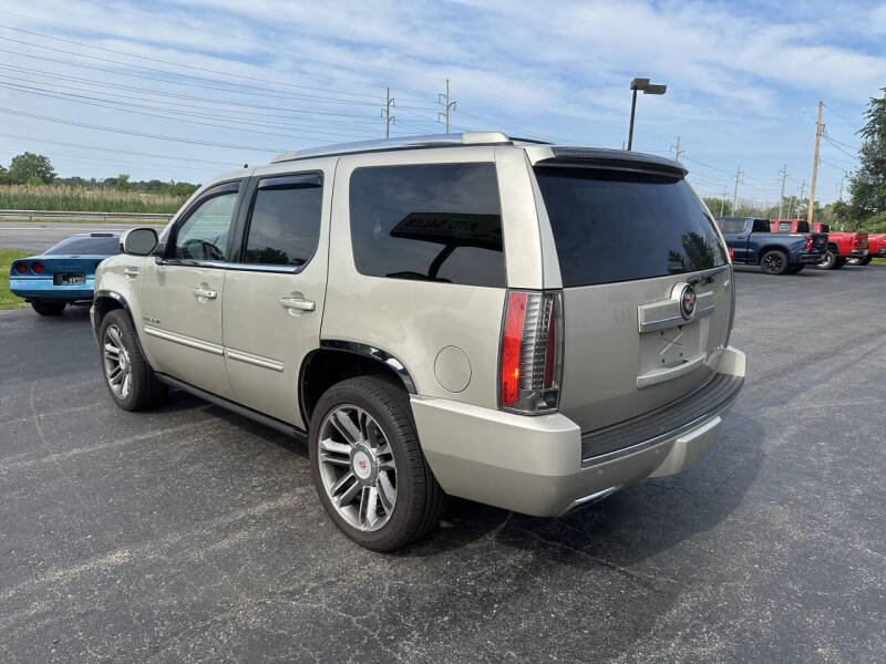 2013 Cadillac Escalade Premium