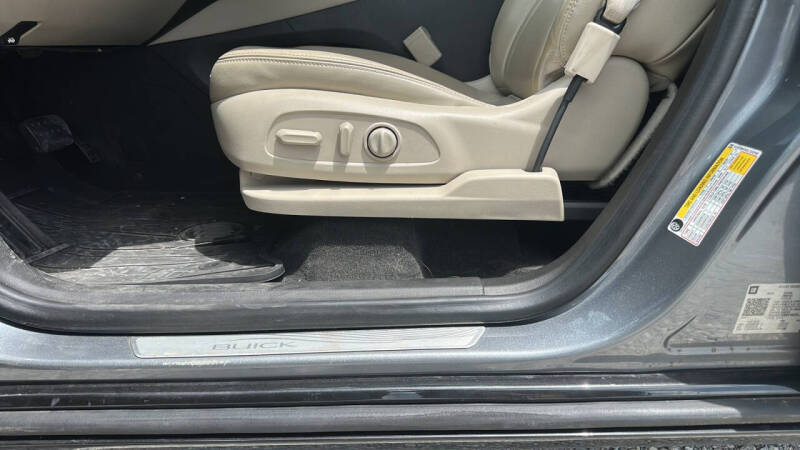 2020 Buick Enclave Essence