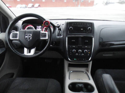 2015 Dodge Grand Caravan SXT Plus