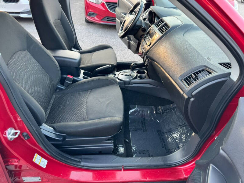 2016 Mitsubishi Outlander Sport 2.4 SE