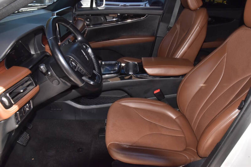 2021 Lincoln Nautilus Reserve