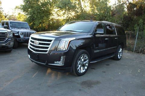 2017 Cadillac Escalade ESV Premium Luxury
