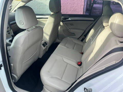 2015 Volkswagen Golf SportWagen