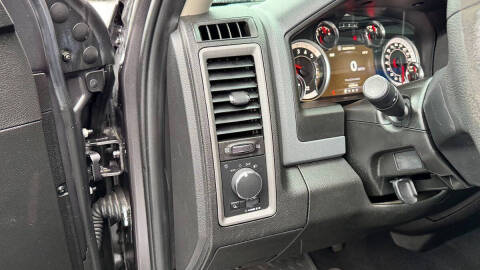 2019 RAM 1500 Classic Tradesman