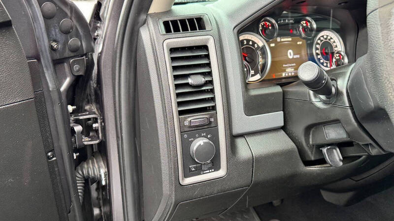 2019 RAM 1500 Classic Tradesman