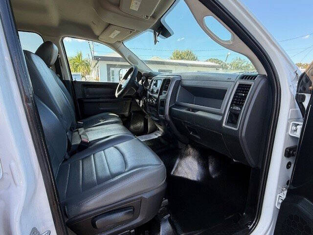 2017 RAM 2500 Tradesman