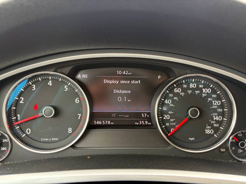 2012 Volkswagen Touareg