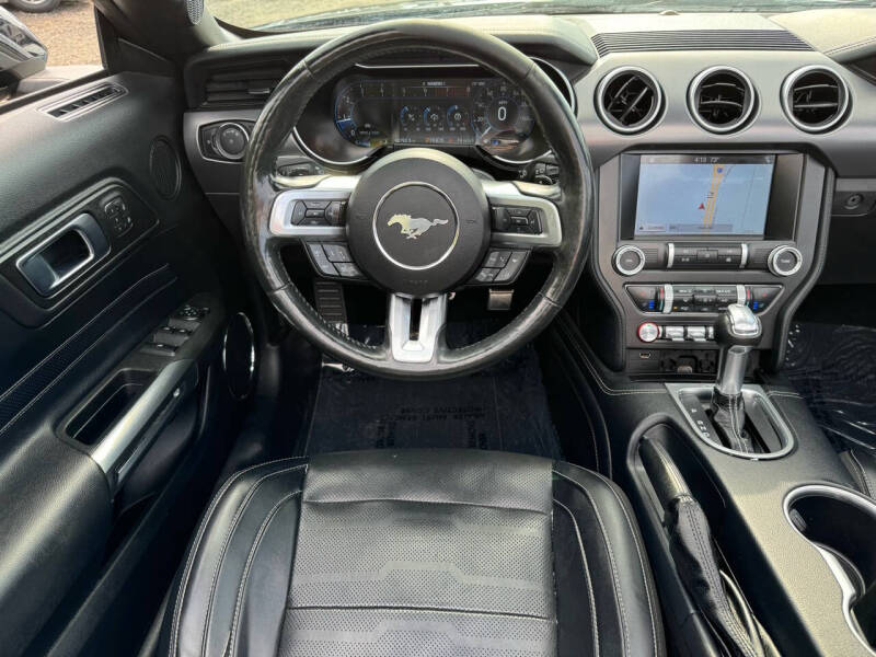 2019 Ford Mustang EcoBoost Premium photo 15