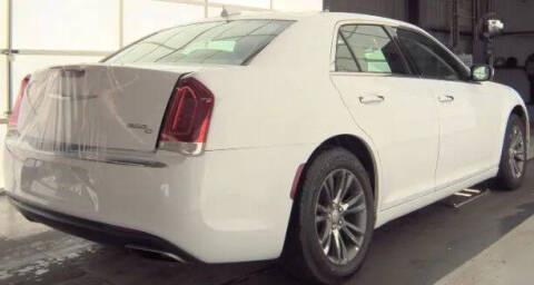 2016 Chrysler 300 C