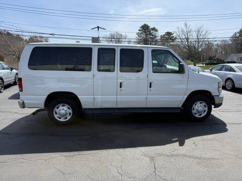 2008 Ford E-Series E-350 SD XLT