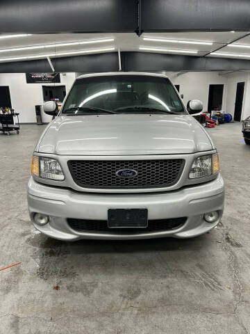 2000 Ford F-150 SVT Lightning