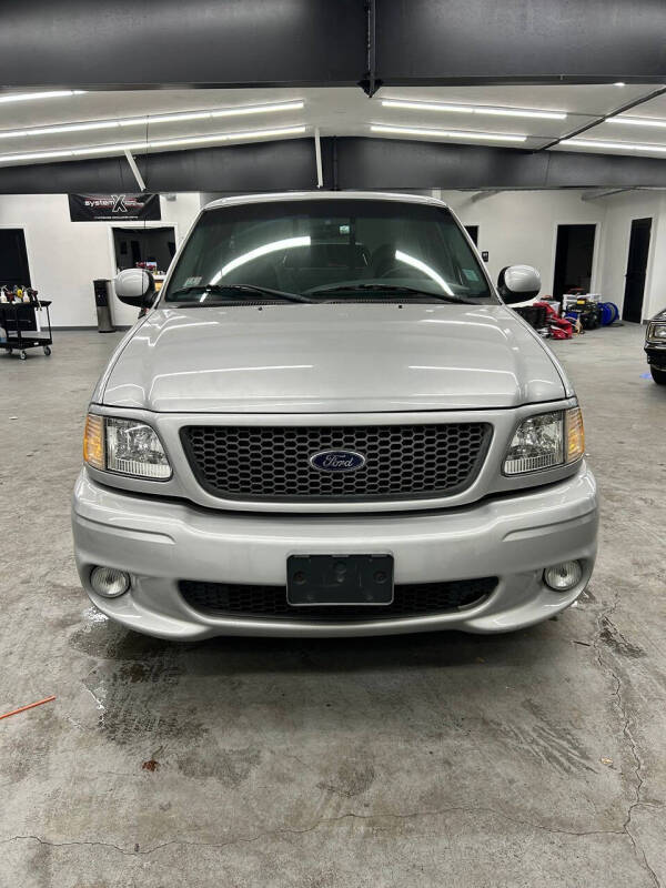 2000 Ford F-150 SVT Lightning