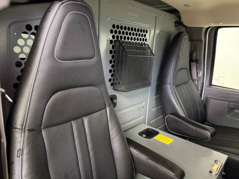 2018 Chevrolet Express 2500