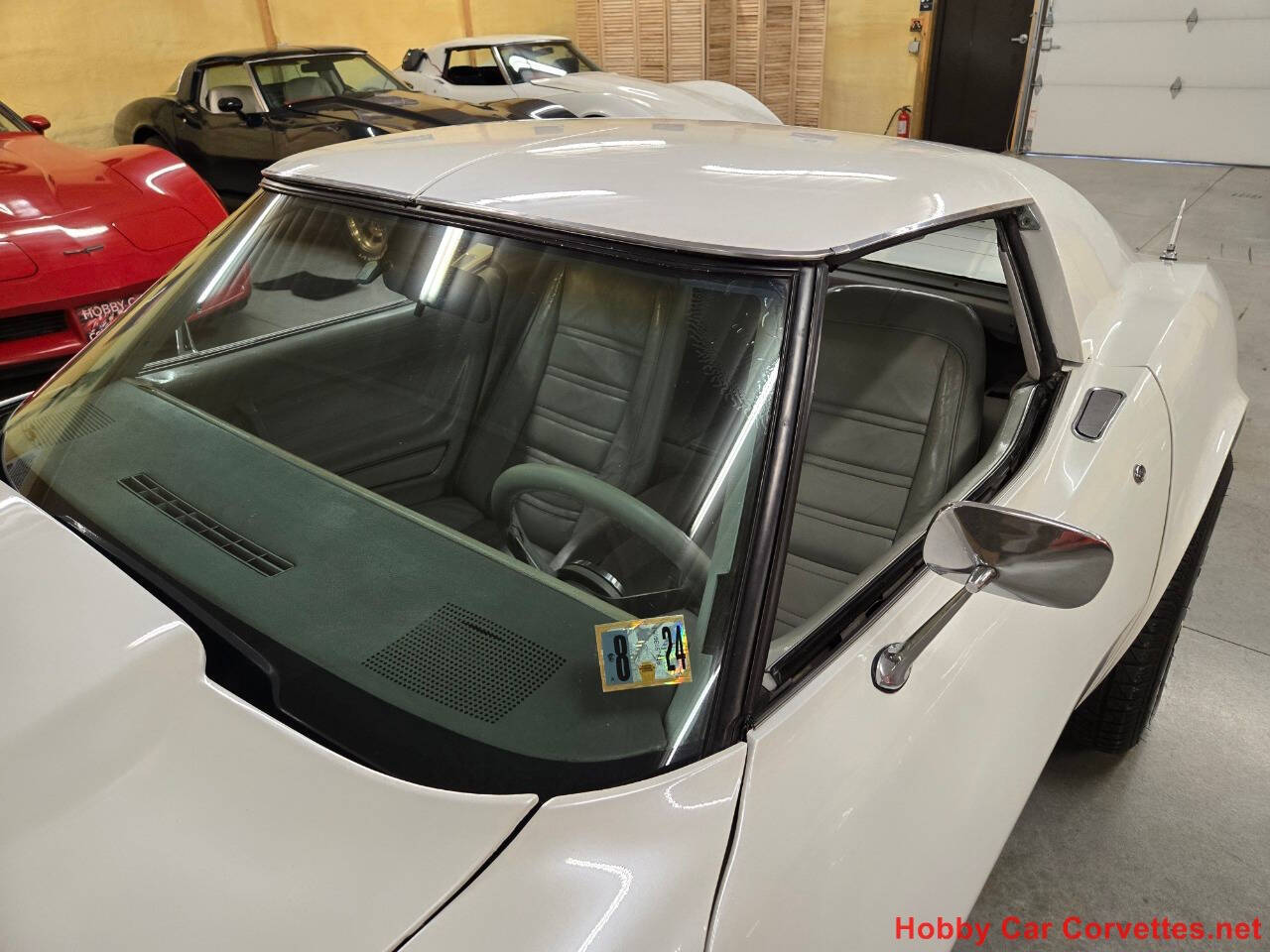 1977 Chevrolet Corvette 28