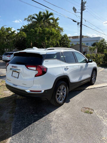 2024 GMC Terrain SLT