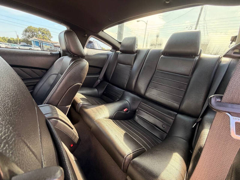2012 Ford Mustang V6 Premium