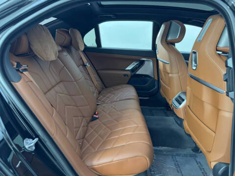 2024 BMW i7 eDrive50