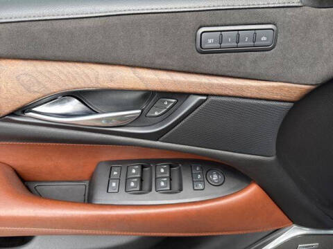 2019 Cadillac Escalade Luxury