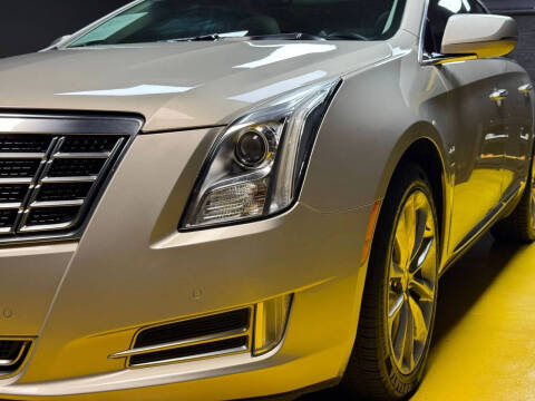 2013 Cadillac XTS Luxury Collection