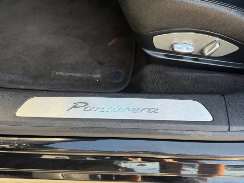 2012 Porsche Panamera