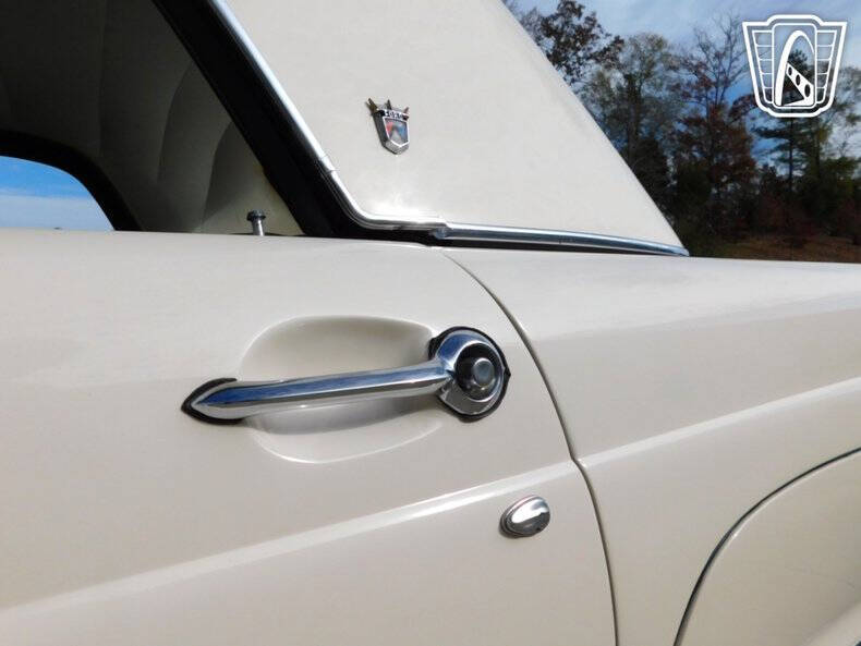 1955 Ford Thunderbird
