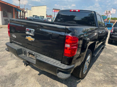 2018 Chevrolet Silverado 1500 Custom