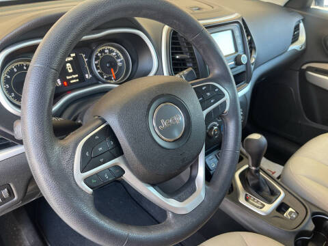 2018 Jeep Cherokee Latitude