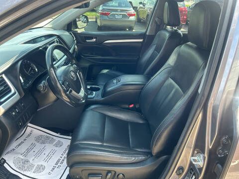 2017 Toyota Highlander XLE