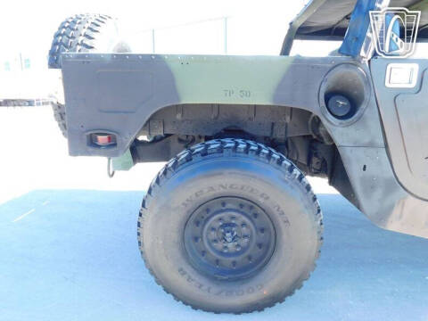2002 AM General M1123