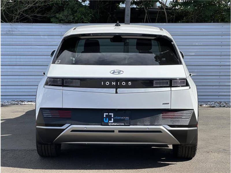 2024 Hyundai Ioniq 5 SEL