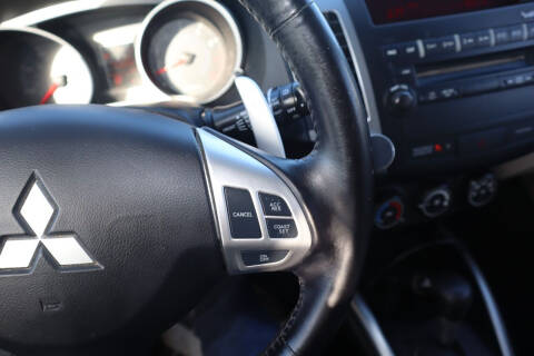 2008 Mitsubishi Outlander SE