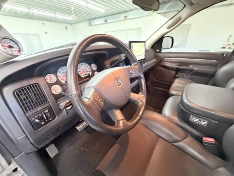 2005 Dodge Ram 1500 SRT-10