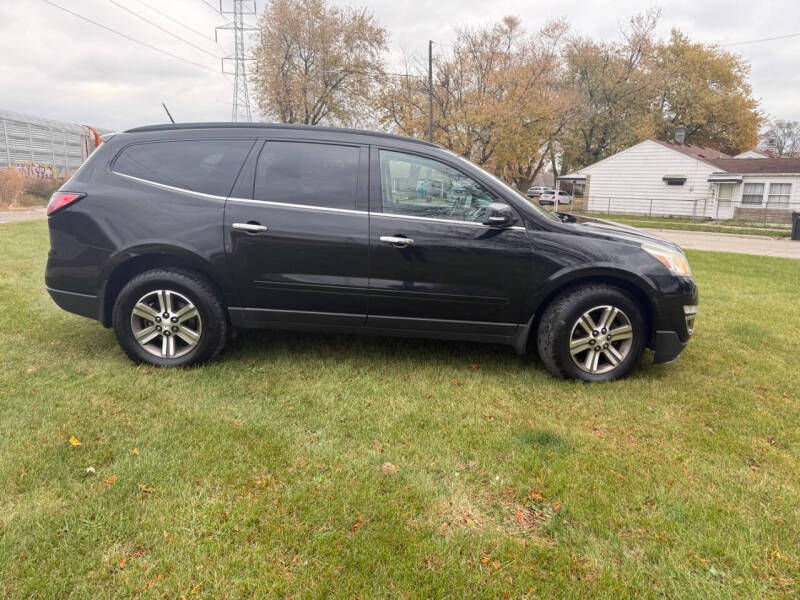 2017 Chevrolet Traverse LT