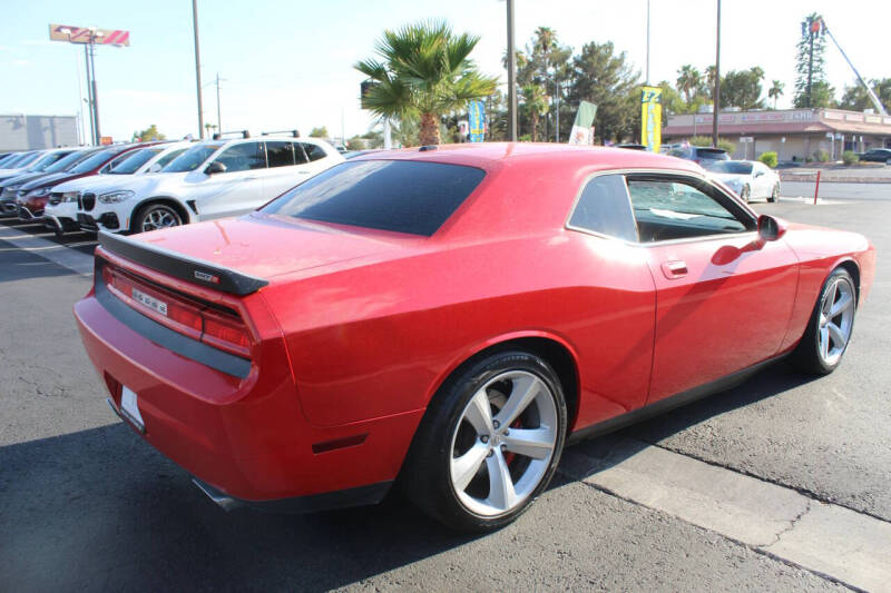 2010 Dodge Challenger SRT8