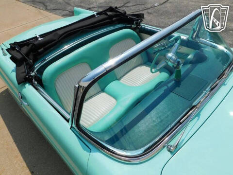 1955 Ford Thunderbird