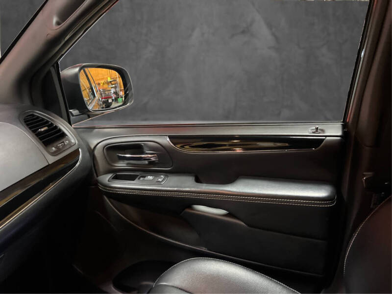 2015 Dodge Grand Caravan