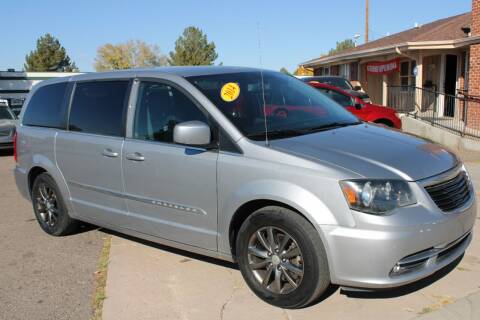 2014 Chrysler Town and Country for sale at Good Deal Auto Sales LLC in Aurora CO