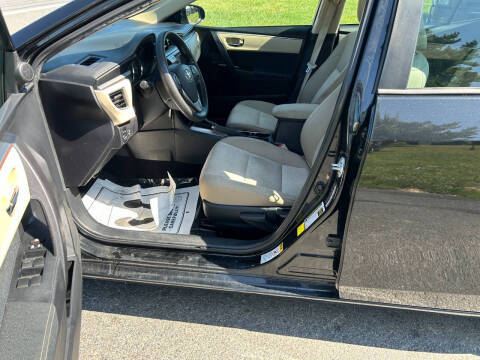 2015 Toyota Corolla LE