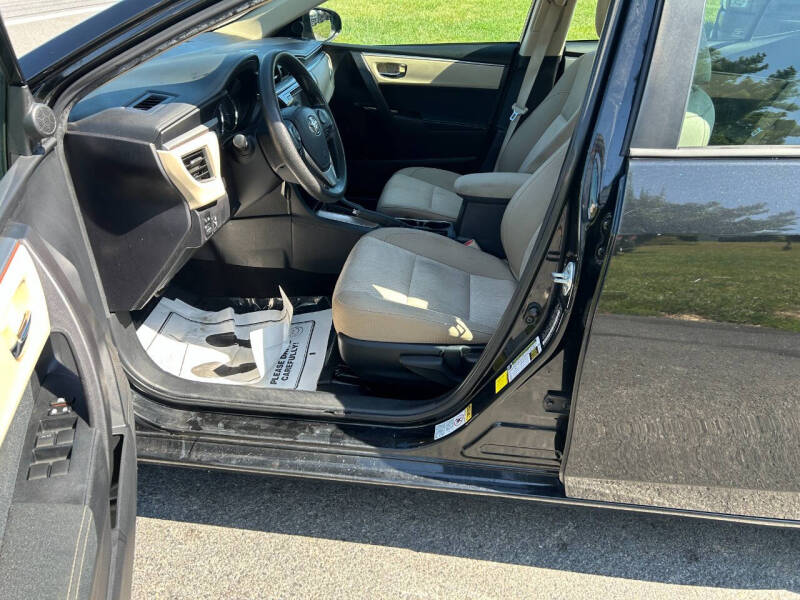 2015 Toyota Corolla LE