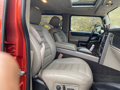 2004 HUMMER H2 Lux Series