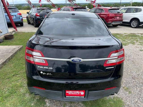 2016 Ford Taurus SE