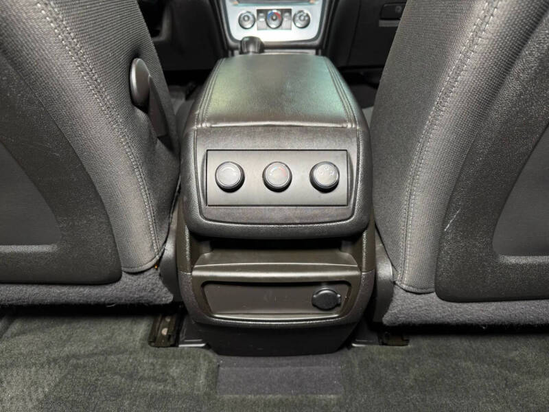 2013 GMC Acadia SLE-1