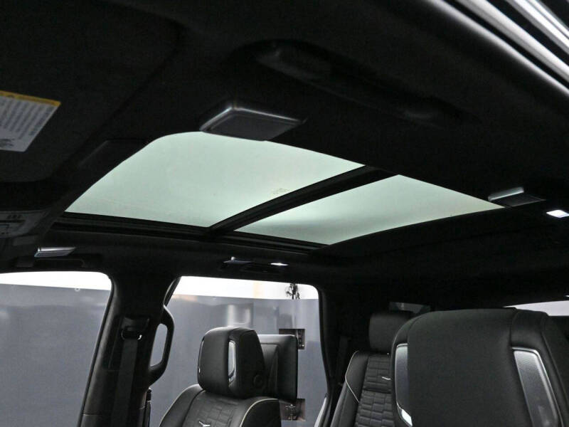 2024 Cadillac Escalade-V