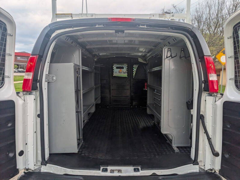 2020 GMC Savana 2500